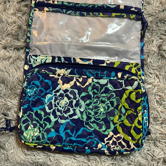 Vera Bradley Travel Bag - Picture 2 of 9